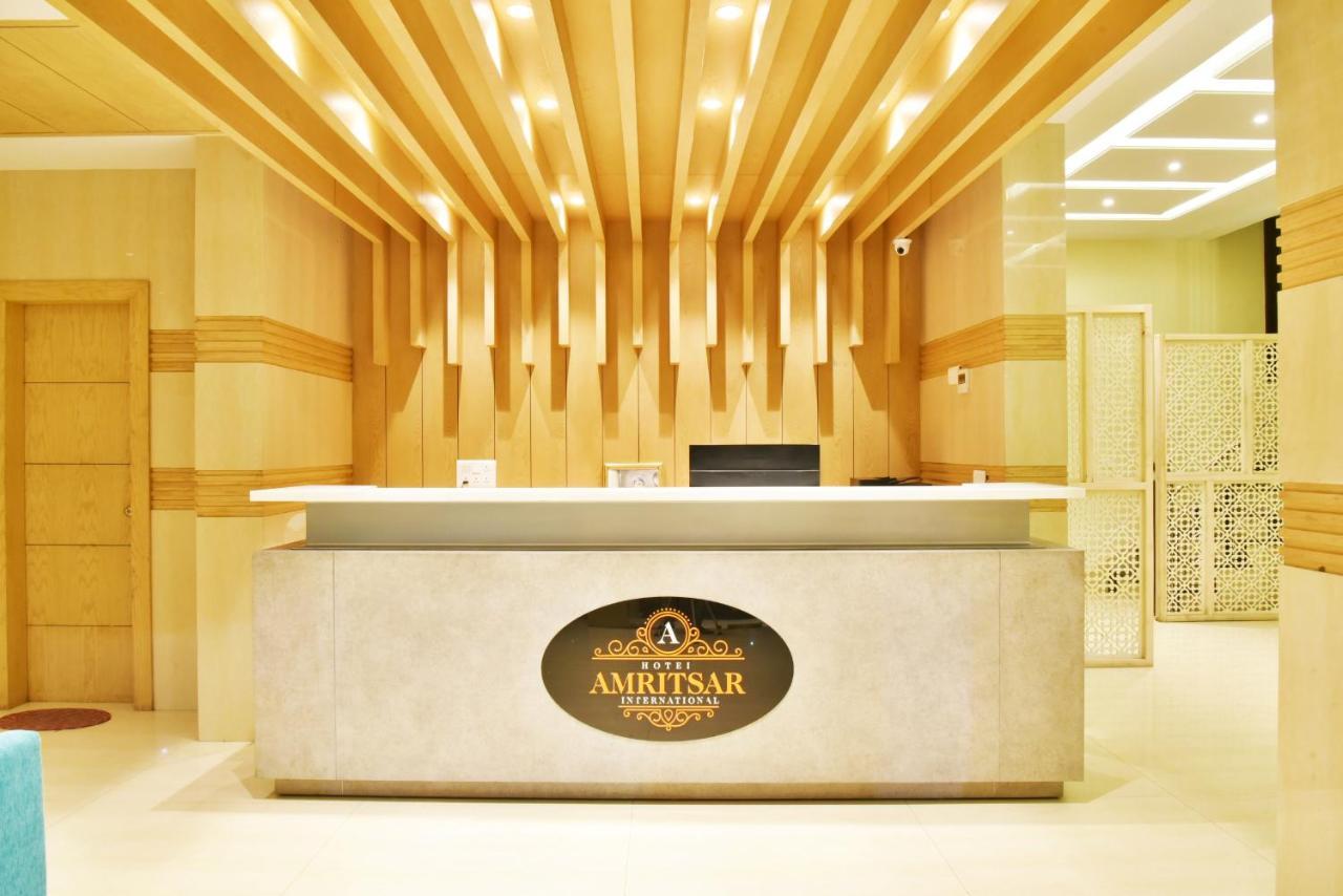 Hotel Amritsar International 2 Min Walk From Amritsar Bus Stand Екстер'єр фото