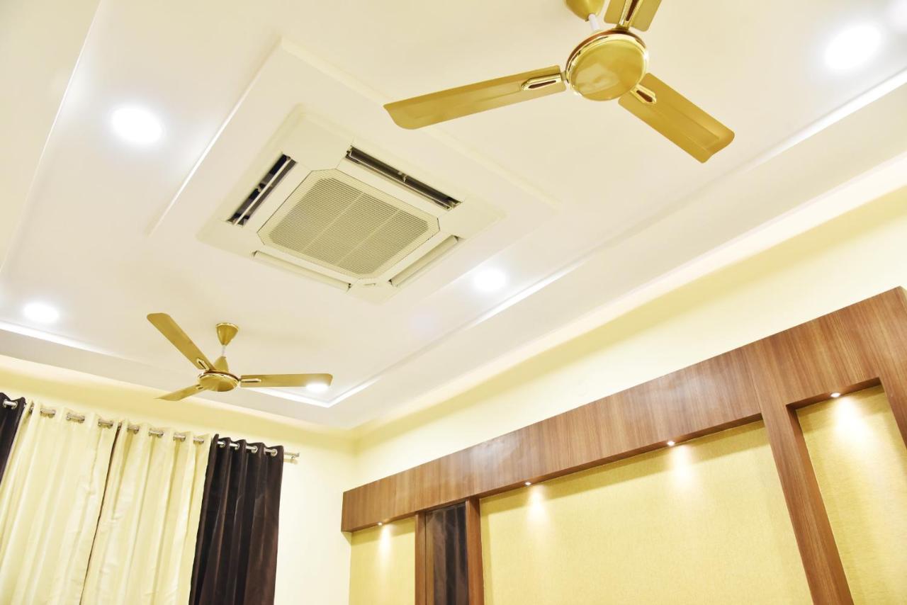 Hotel Amritsar International 2 Min Walk From Amritsar Bus Stand Екстер'єр фото