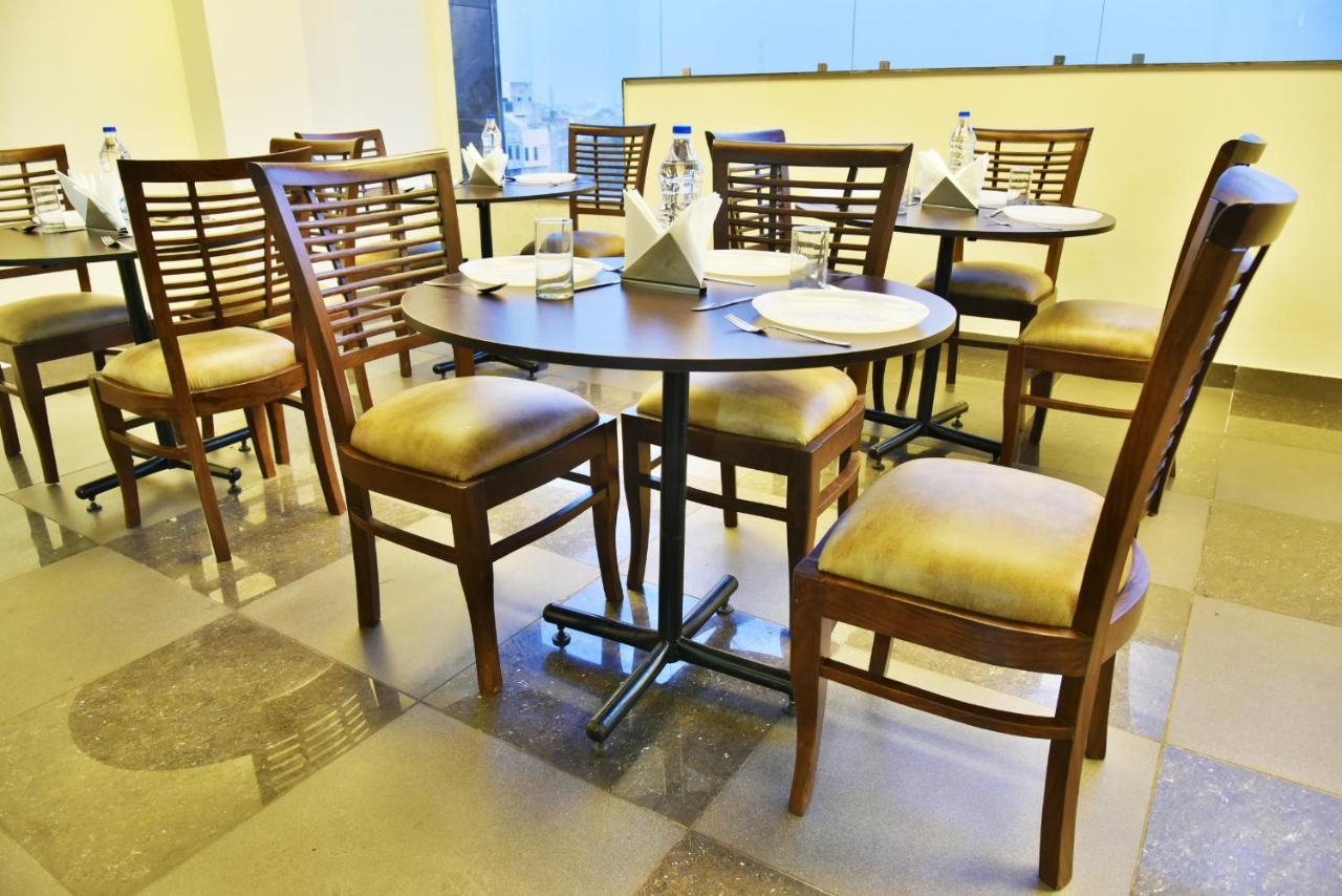 Hotel Amritsar International 2 Min Walk From Amritsar Bus Stand Екстер'єр фото