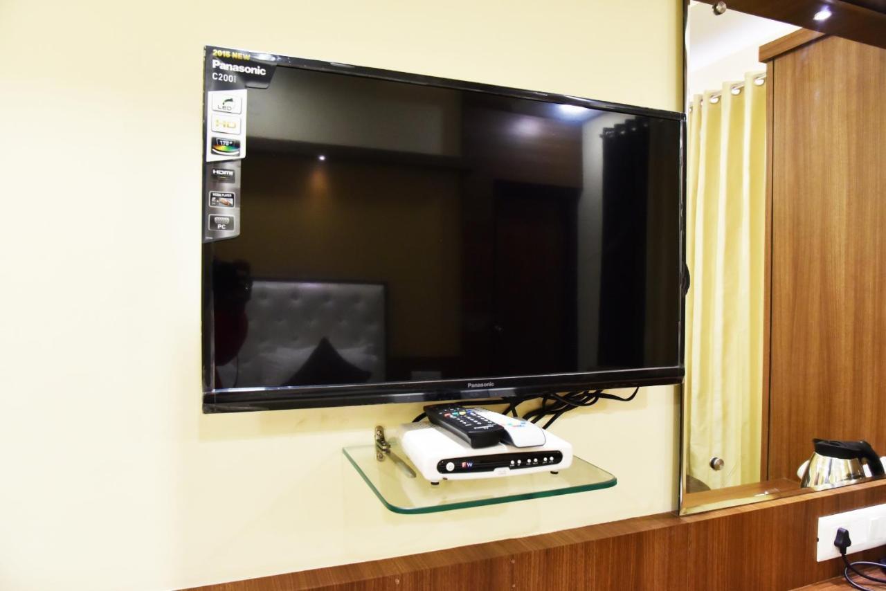 Hotel Amritsar International 2 Min Walk From Amritsar Bus Stand Екстер'єр фото