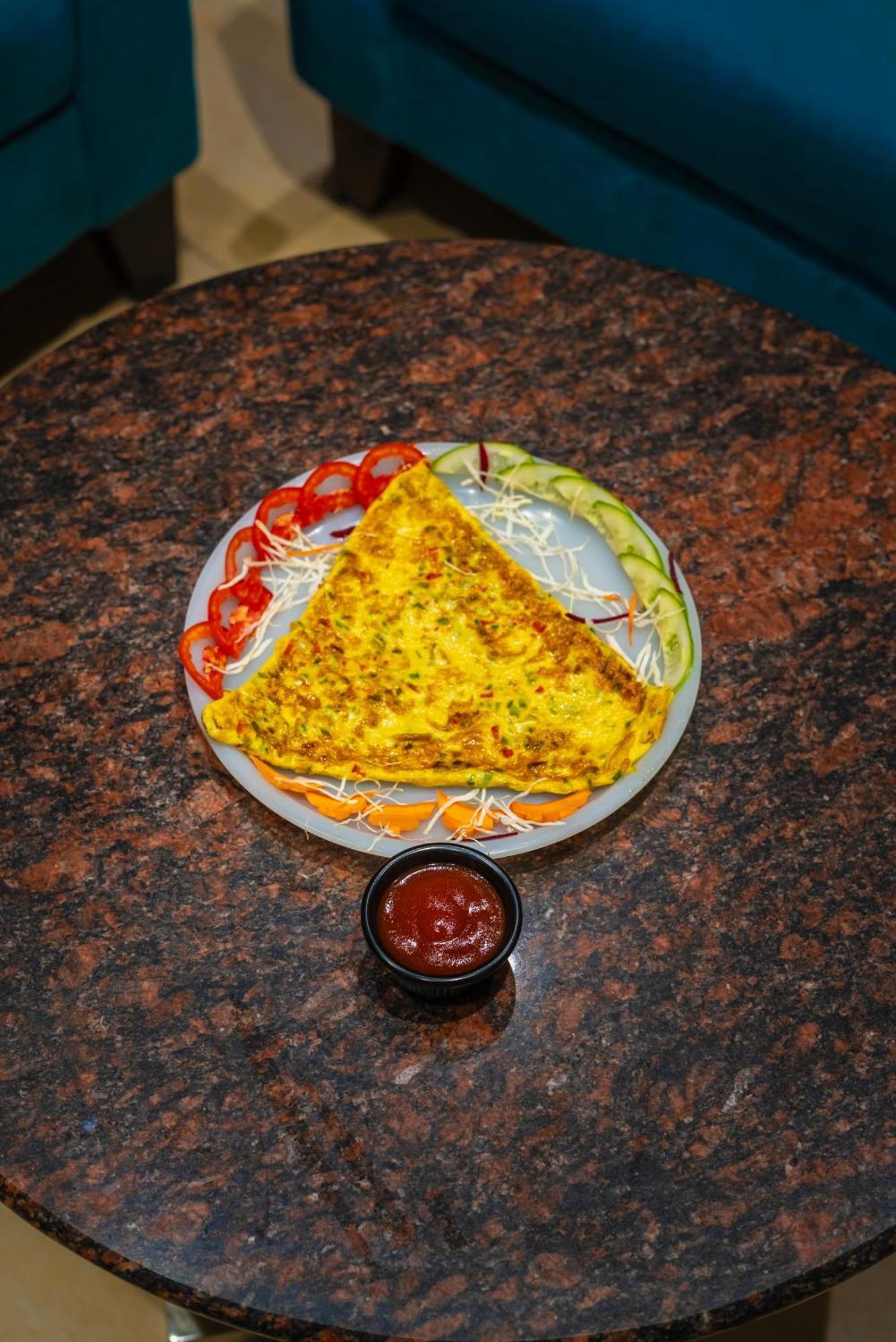 Hotel Amritsar International 2 Min Walk From Amritsar Bus Stand Екстер'єр фото